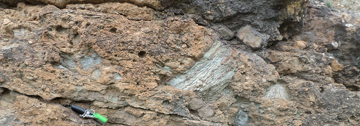flinders breccia-cropped-1200px-SAM_1685%20copy
